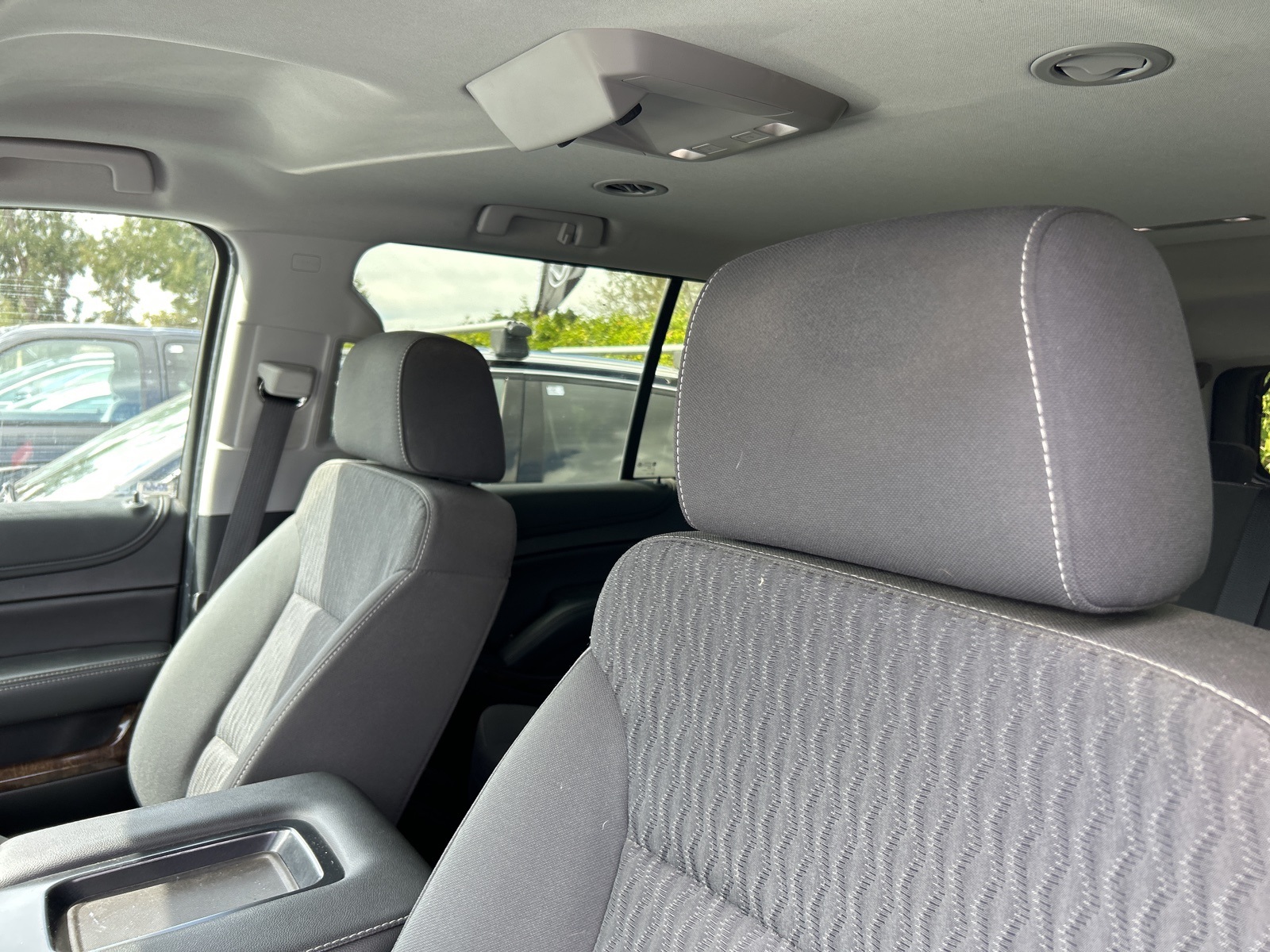 2020 Chevrolet Suburban LS photo 5