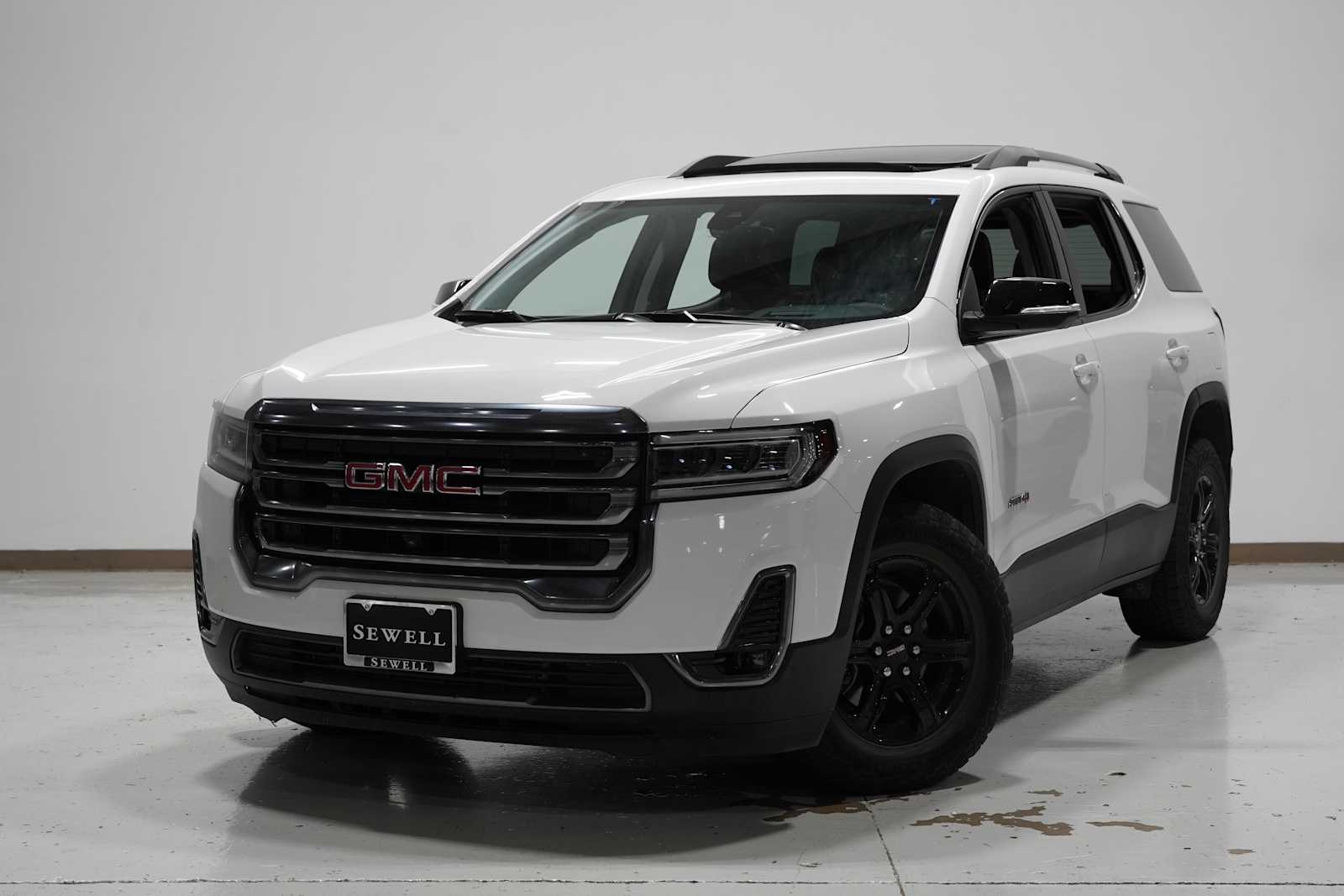 2023 GMC Acadia AT4's photo