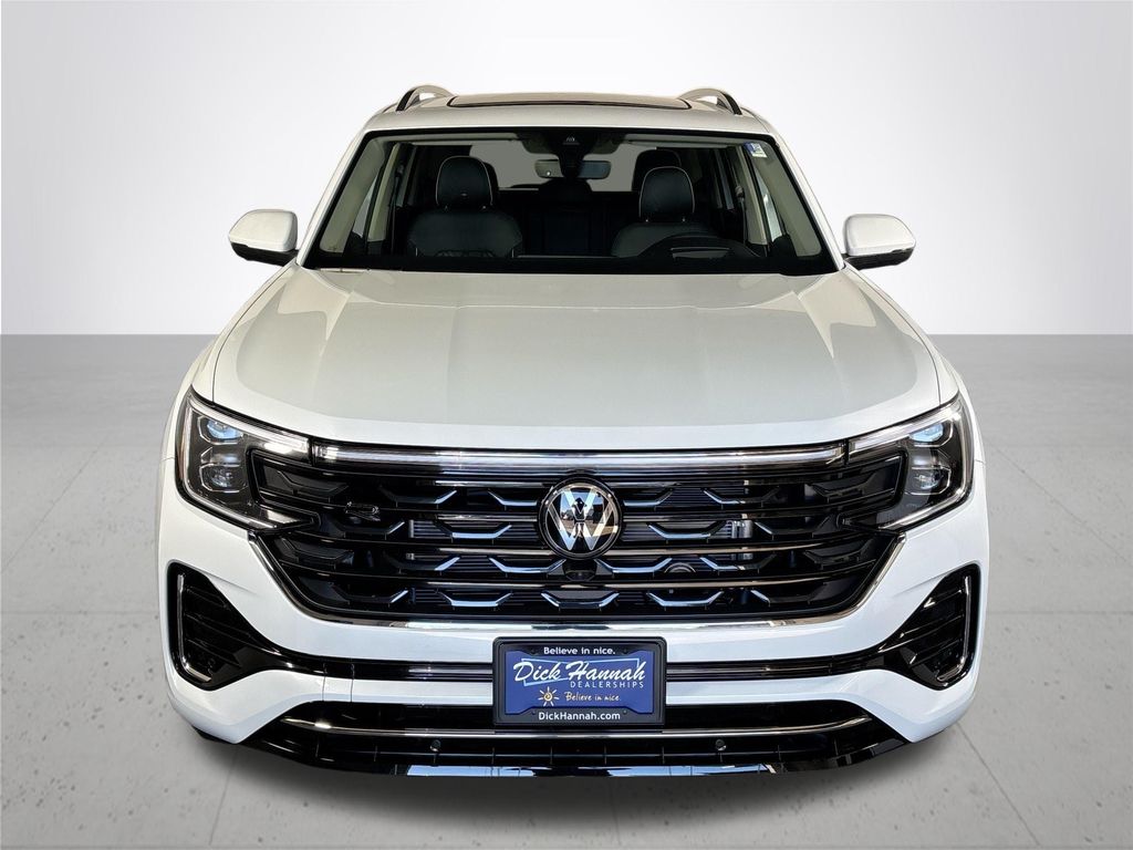 2025 Volkswagen Atlas SEL Premium R-Line photo 3