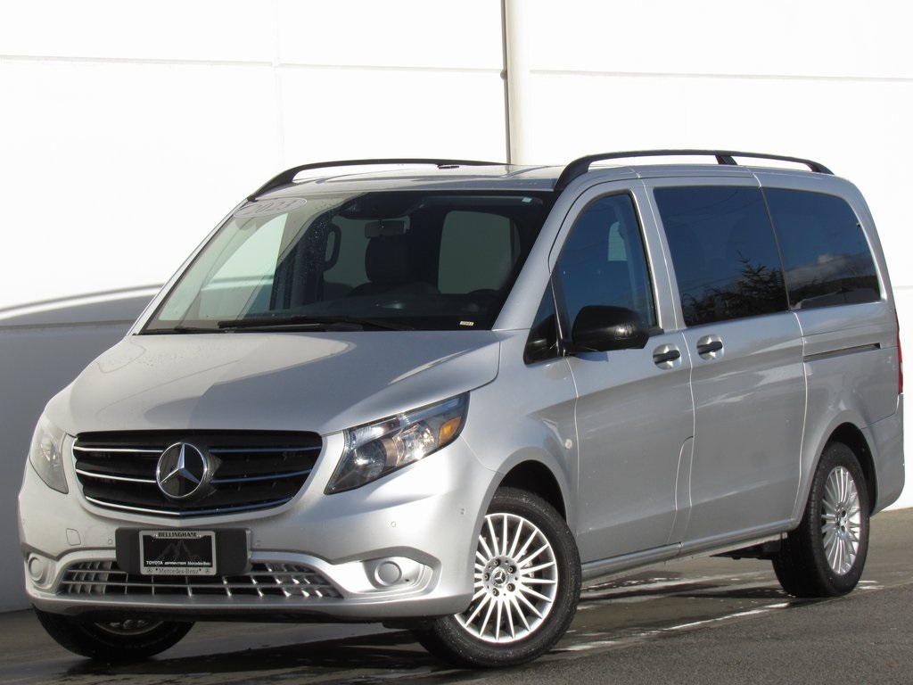 2023 Mercedes-Benz Metris Passenger Van Base