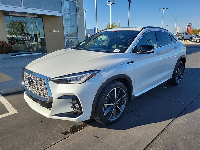 2025 Infiniti QX55 Essential photo 2