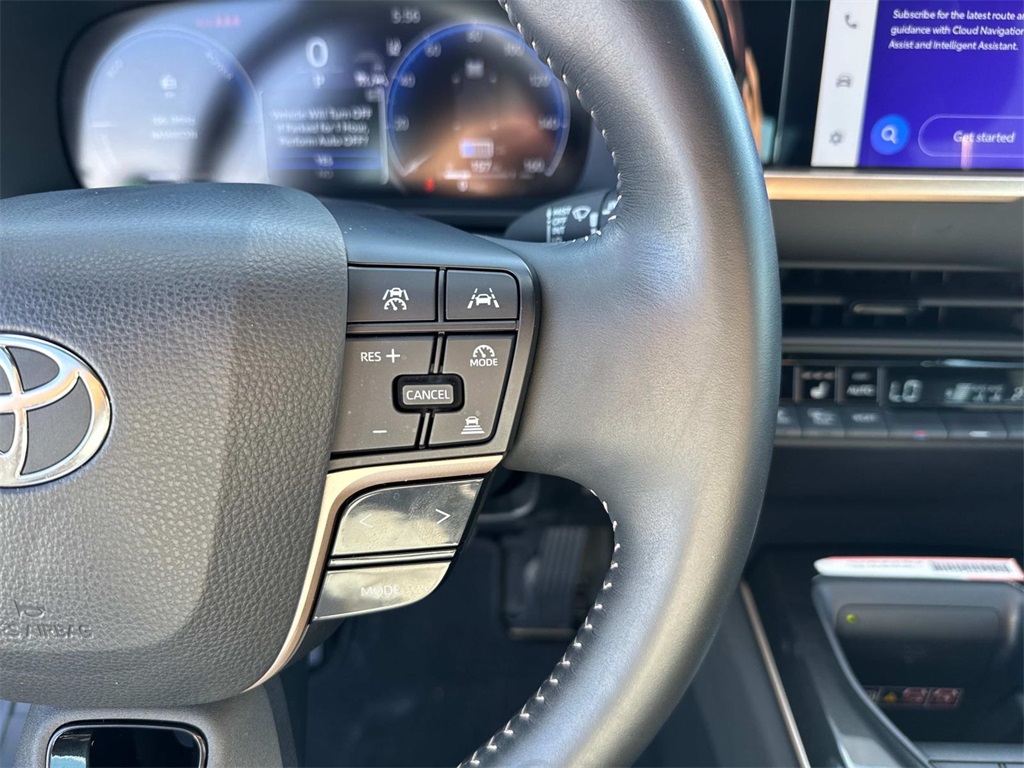 2024 Toyota Crown XLE photo 24