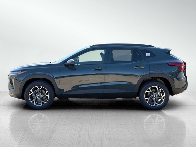 2026 Chevrolet Trax LT photo 7