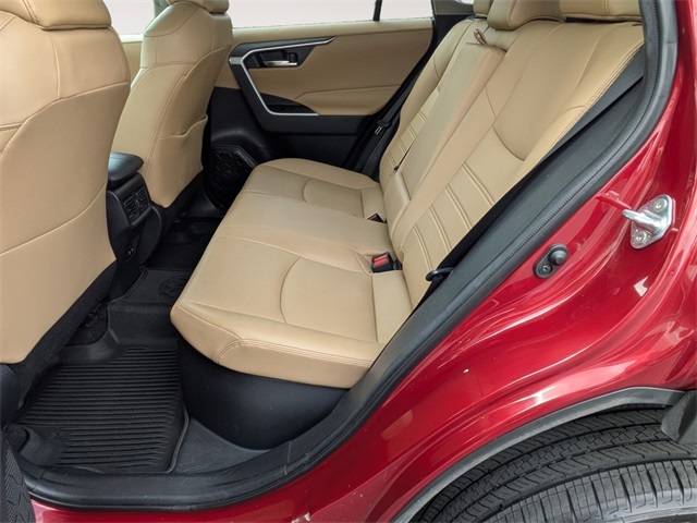 2021 Toyota RAV4 Hybrid XLE Premium photo 21