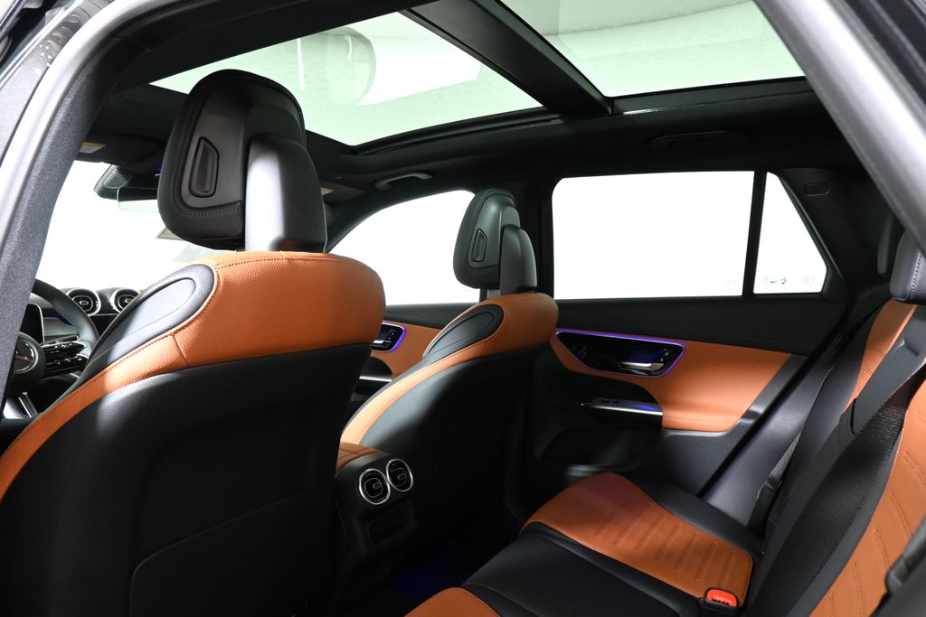 2025 Mercedes Benz GLC 300 4MATIC photo 21