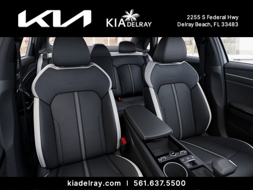 2026 Kia K5 GT-Line photo 14