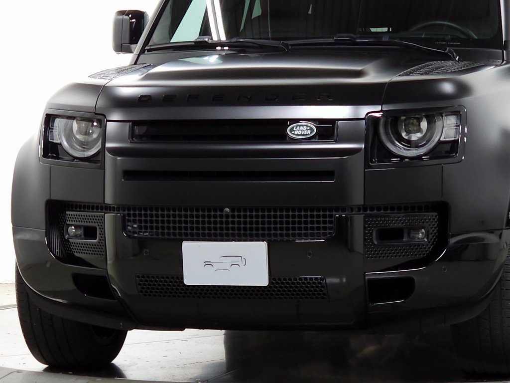2024 LAND ROVER DEFENDER - Image 11