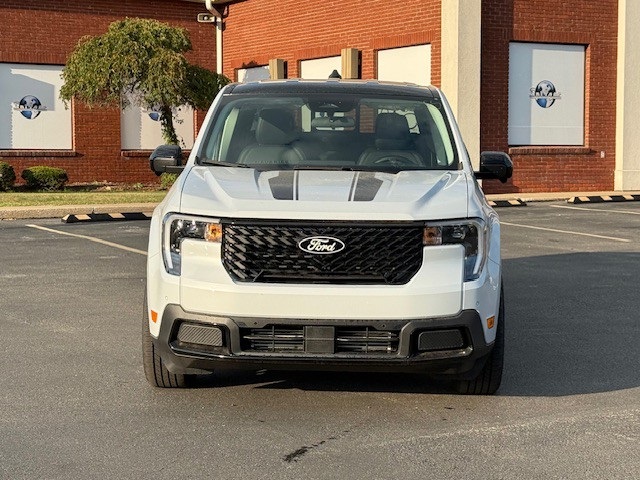 2025 Ford Maverick Lariat photo 7