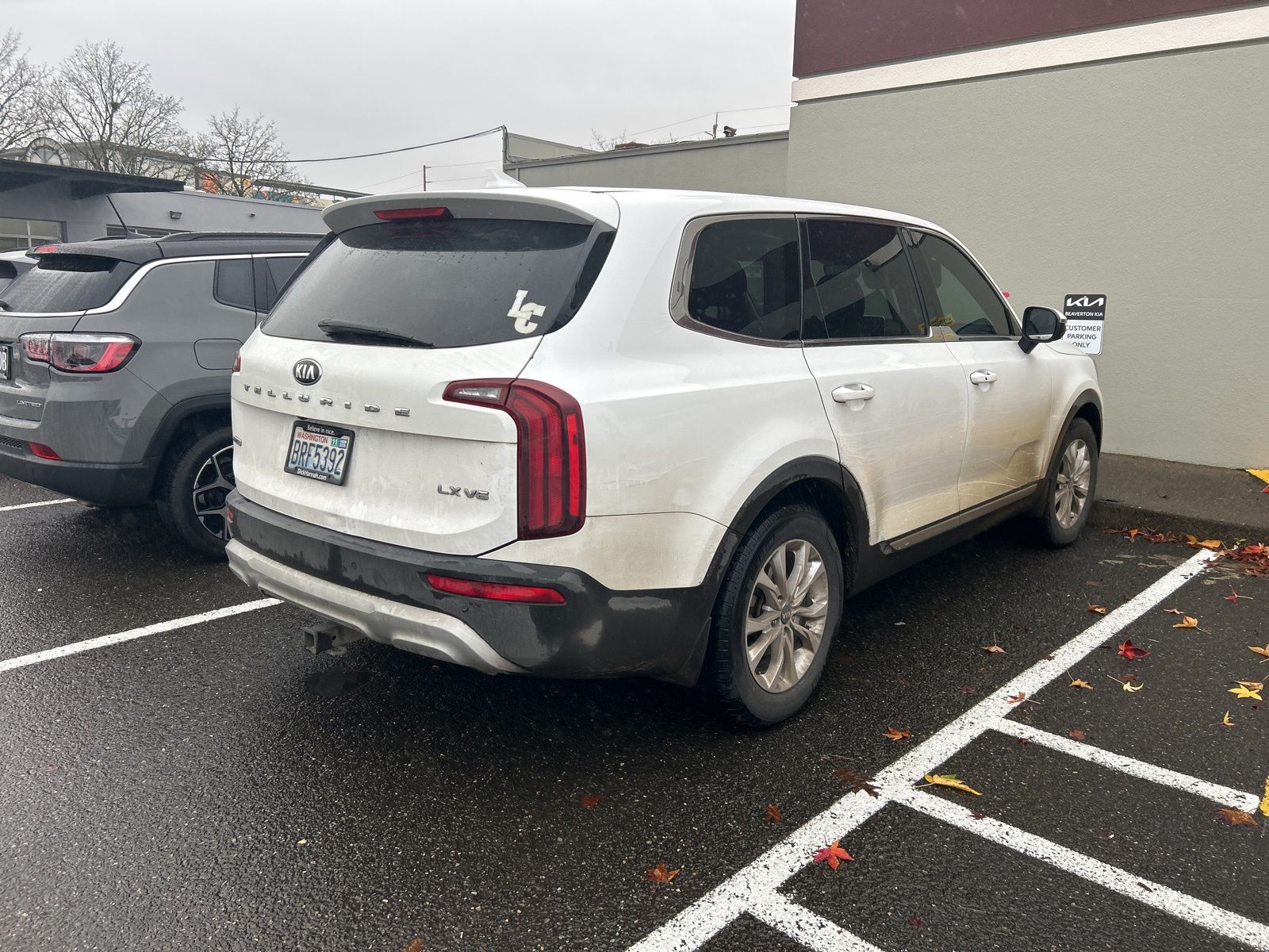 2020 Kia Telluride LX photo 3