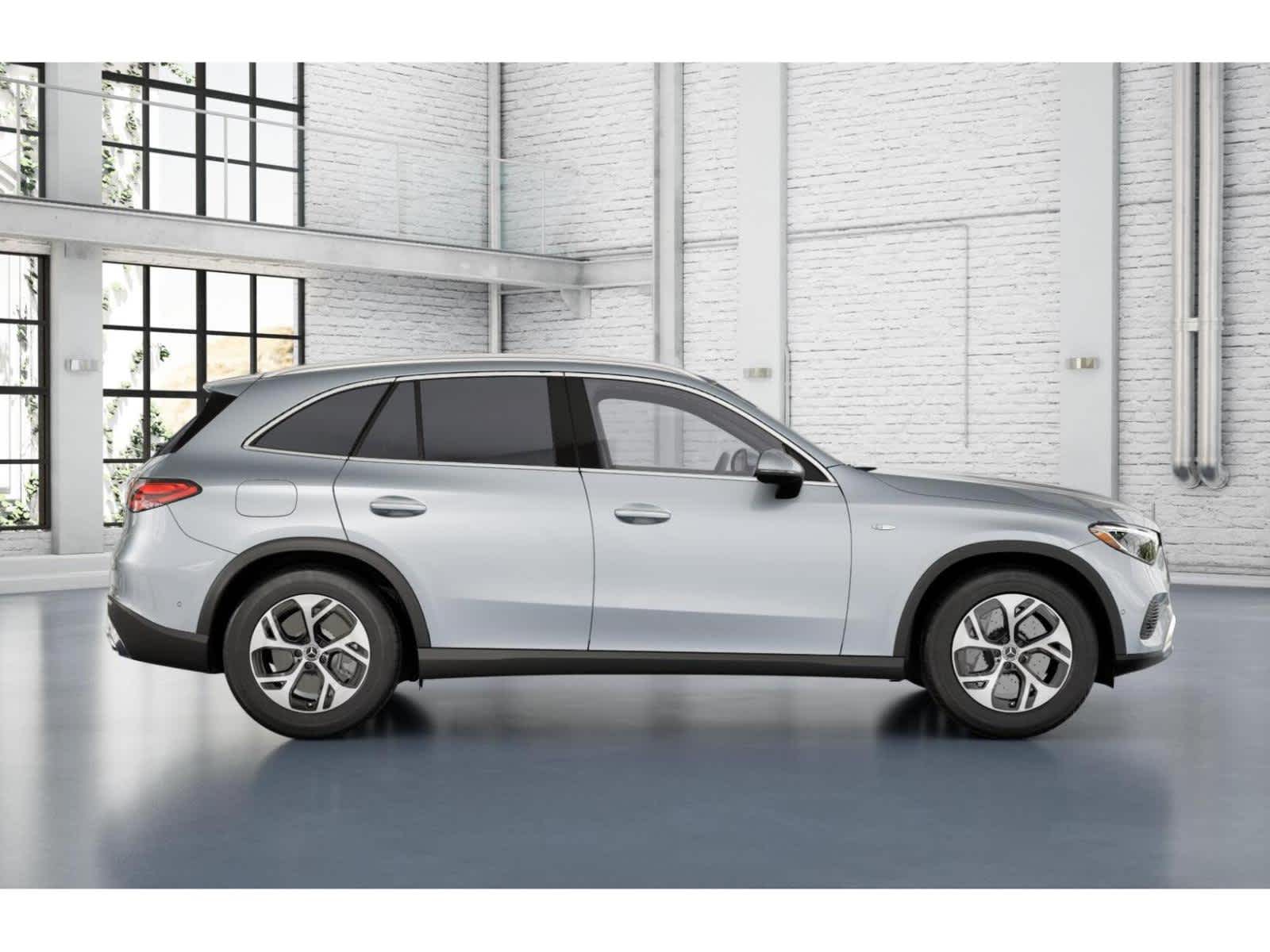 2026 Mercedes Benz GLC 350e 4MATIC photo 2