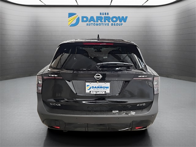 2025 Nissan Kicks SV photo 3