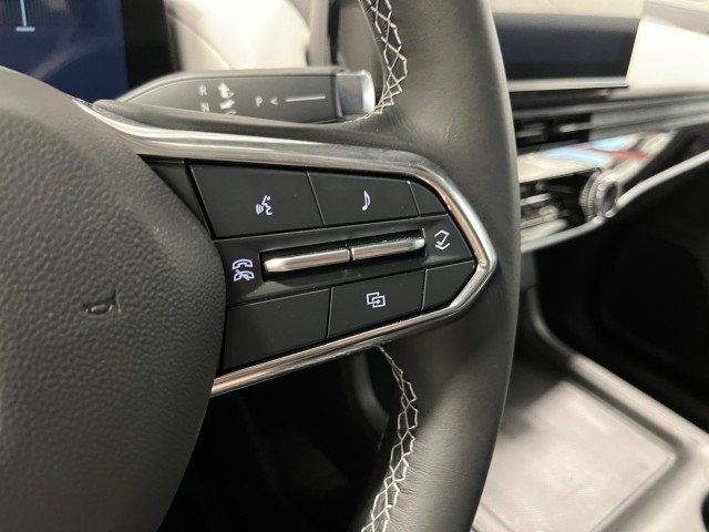 2025 Honda Prologue Touring photo 16