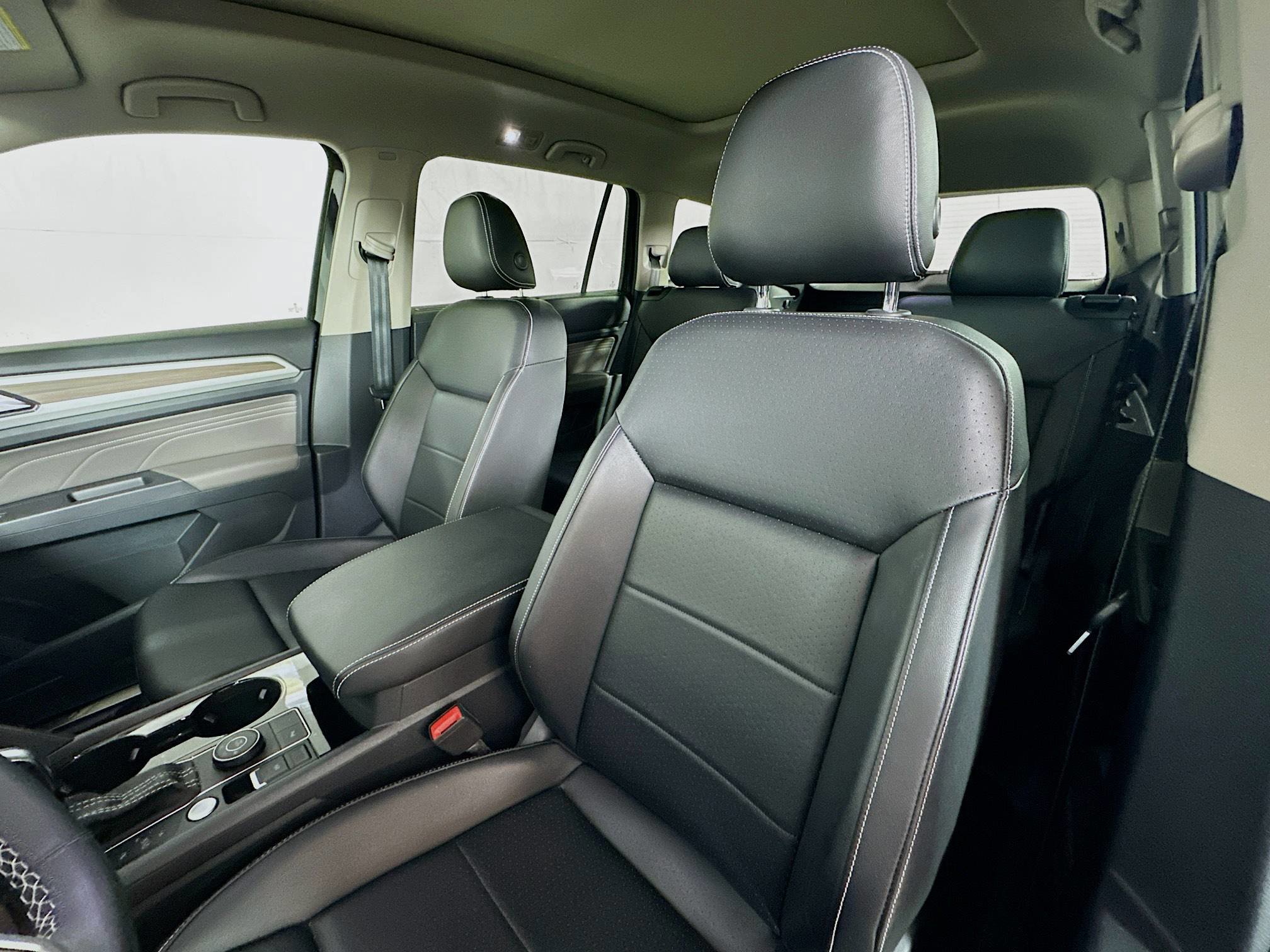 2022 Volkswagen Atlas V6 SEL photo 20