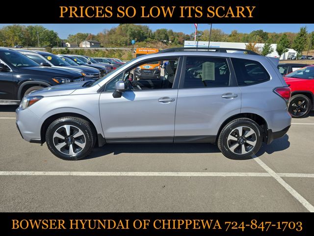 2017 Subaru Forester 2.5i Premium photo 2