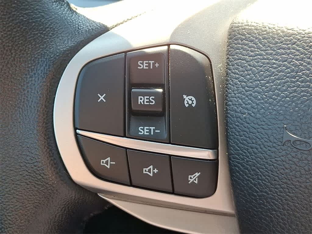 2022 Ford Explorer XLT photo 15