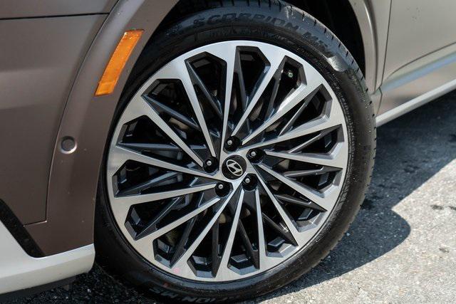 2026 Hyundai Palisade Calligraphy photo 2