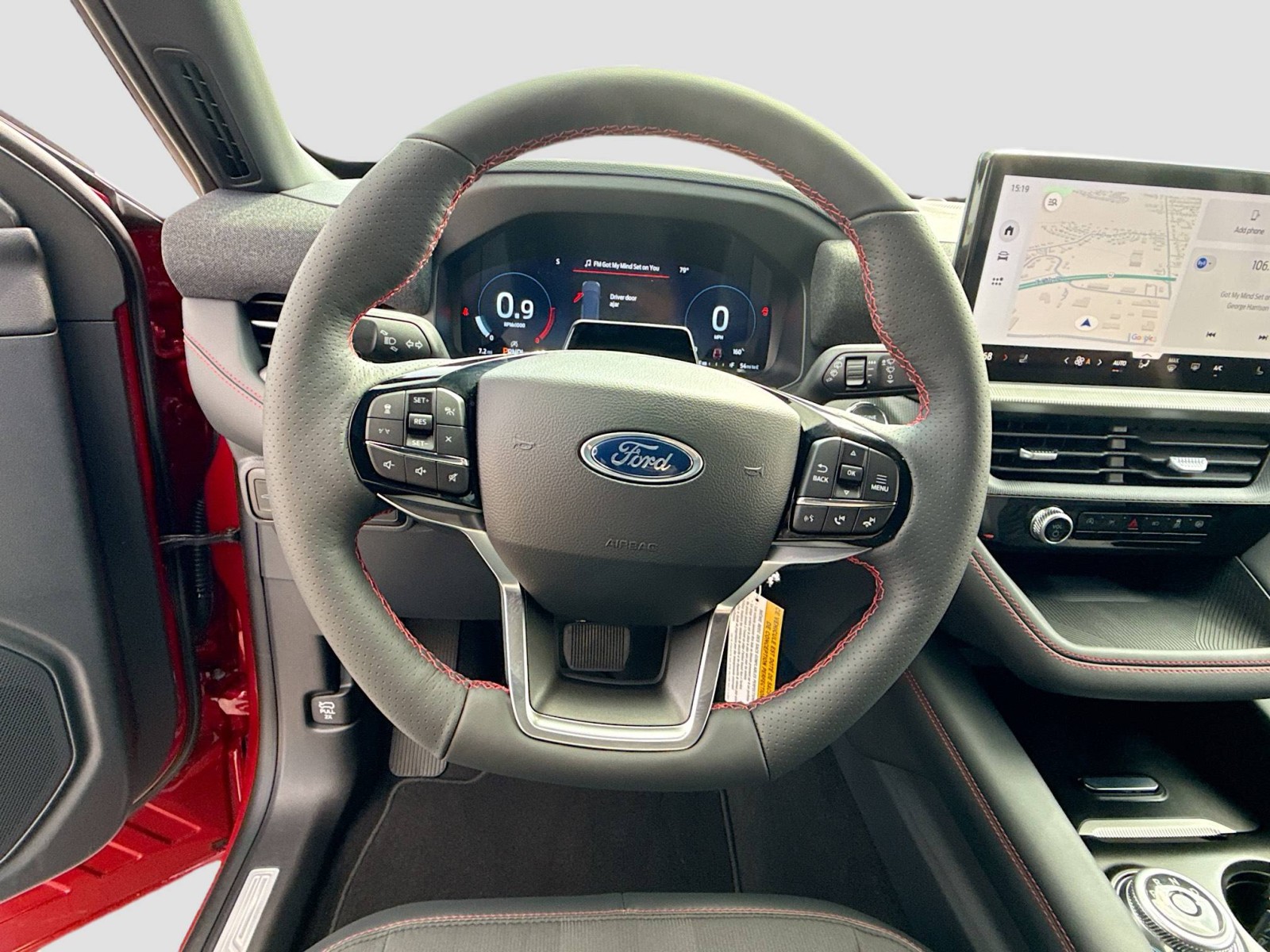 2025 Ford Explorer ST-Line photo 11