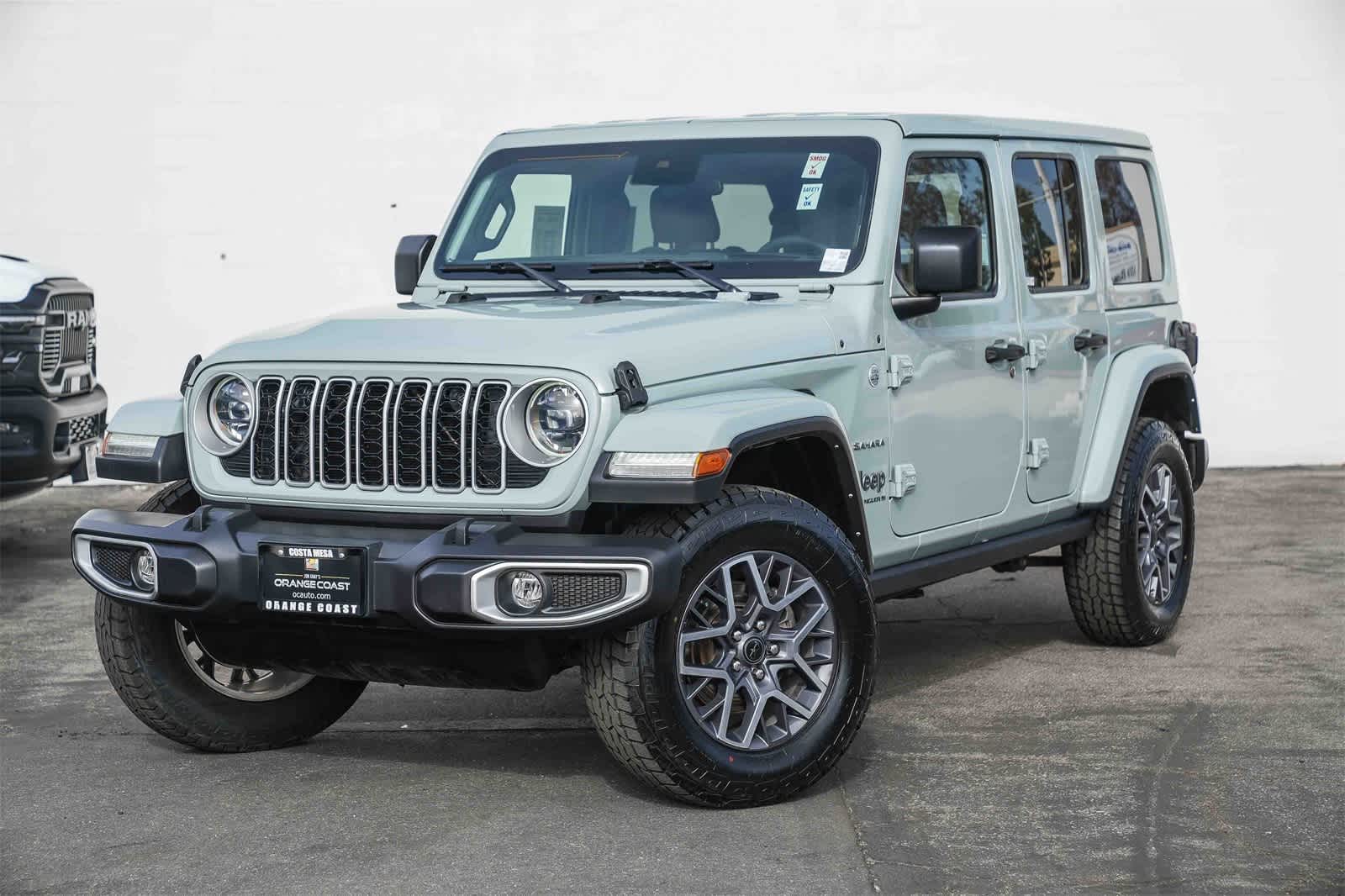 2024 Jeep Wrangler 4-Door Sahara's photo