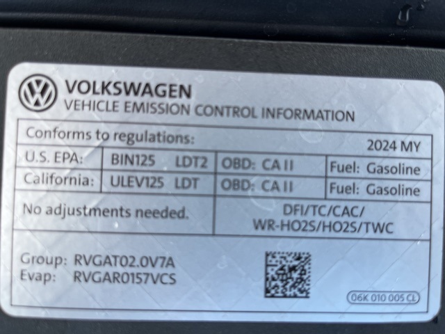 2024 Volkswagen Atlas Cross Sport SEL R-Line photo 27