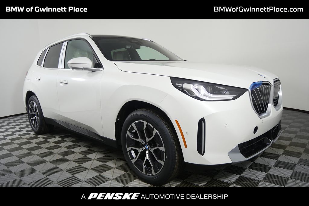 2026 BMW X3 30's photo