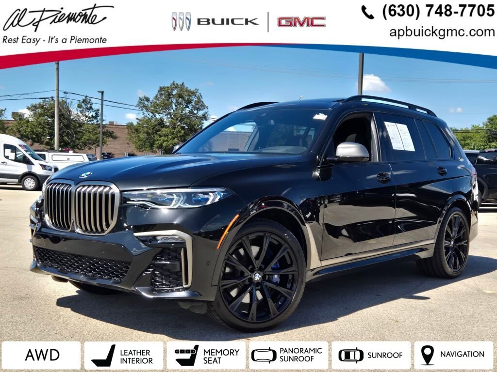 2022 BMW X7 M50i's photo