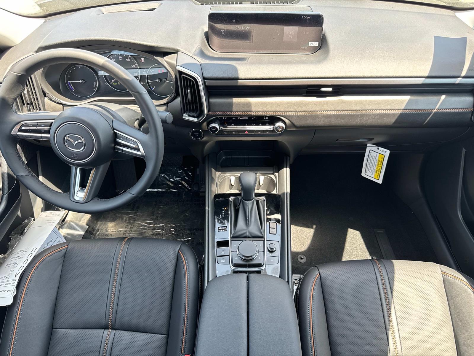 2025 Mazda CX-50 Premium Plus photo 4