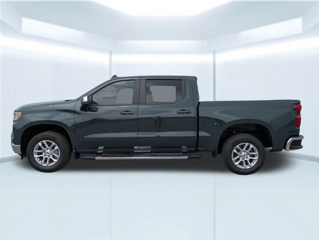 2025 Chevrolet Silverado 1500 LT photo 2