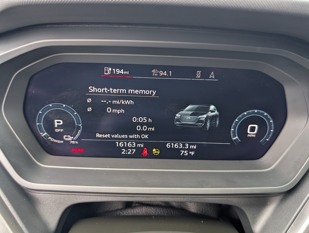 2024 Audi Q4 E-tron Prestige photo 22
