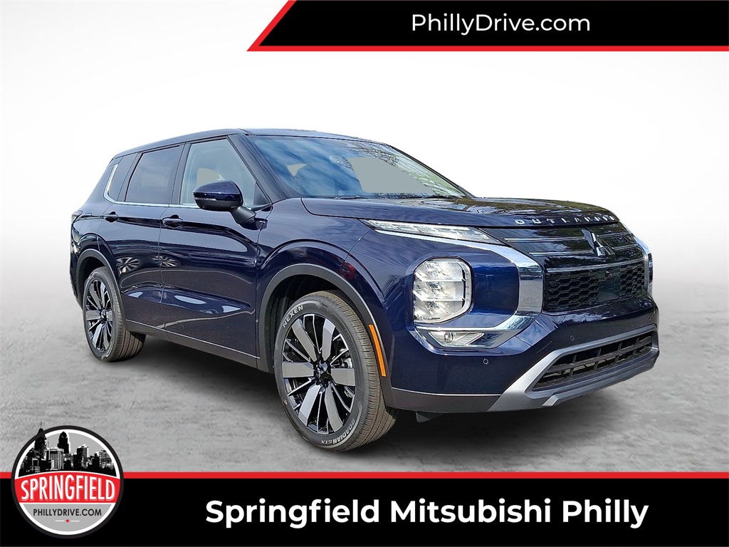 2025 Mitsubishi Outlander SE's photo