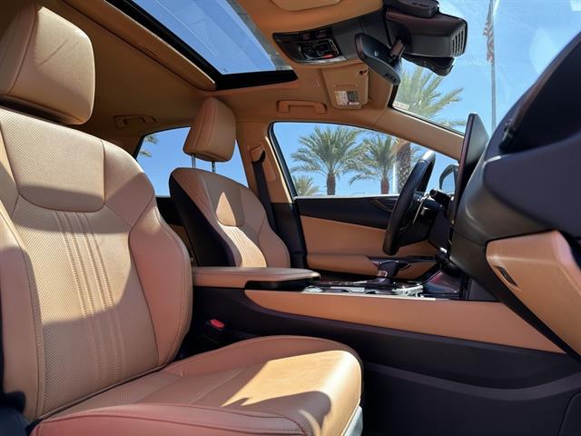 2025 Lexus NX 350h Premium photo 5