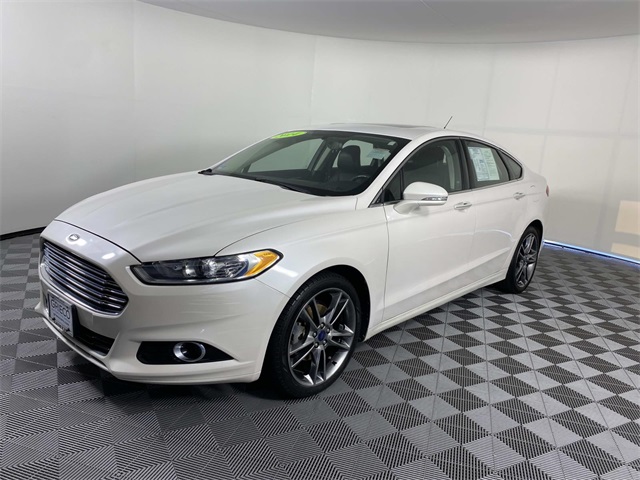 2014 Ford Fusion Titanium photo 3