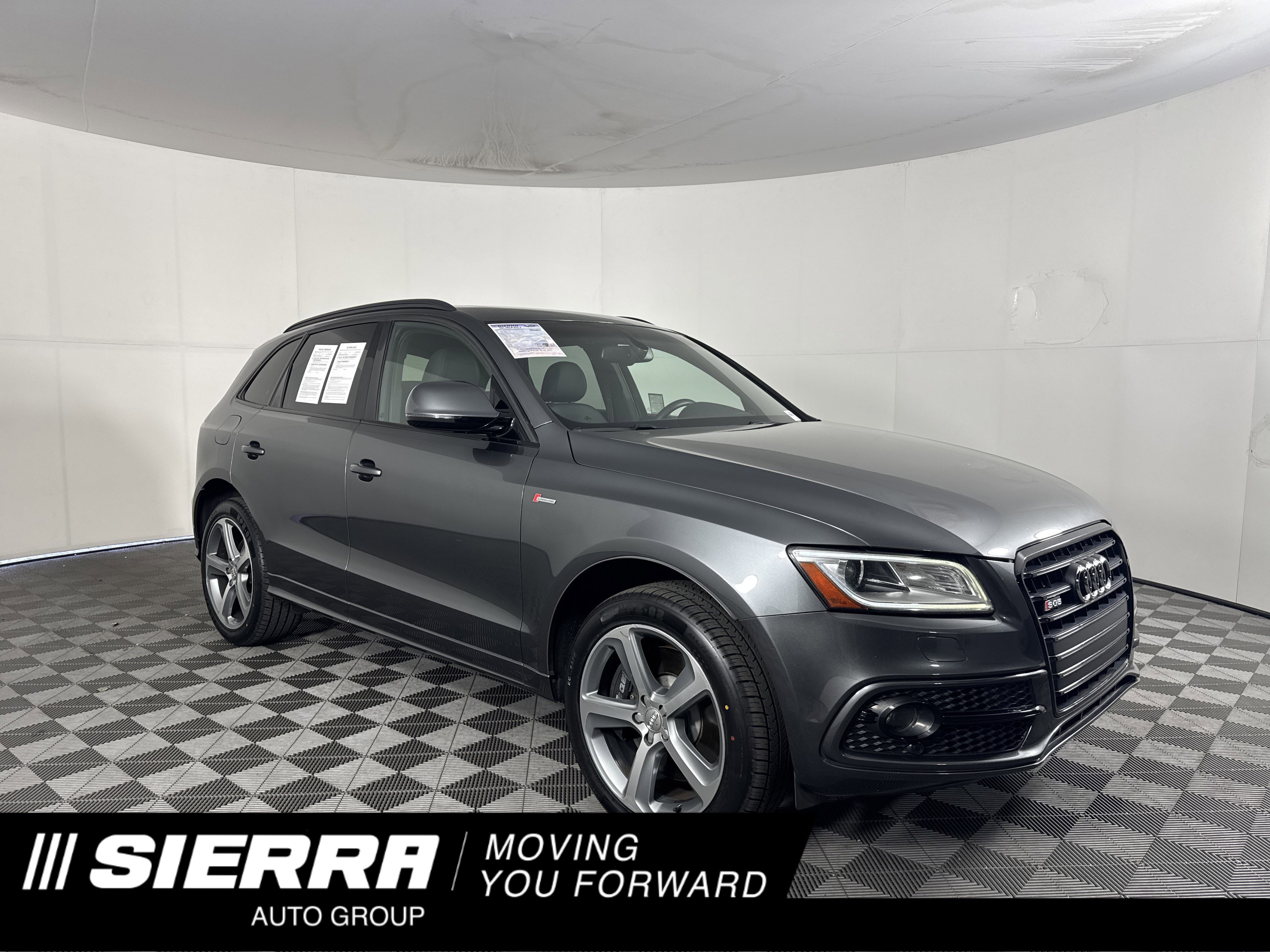 2015 Audi SQ5 Premium Plus