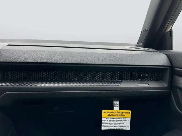 2026 Honda CR-V Hybrid photo 11