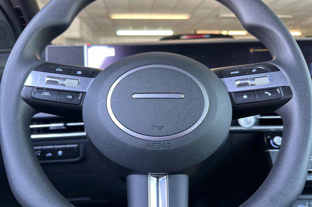 2025 Hyundai Santa Cruz SE photo 21