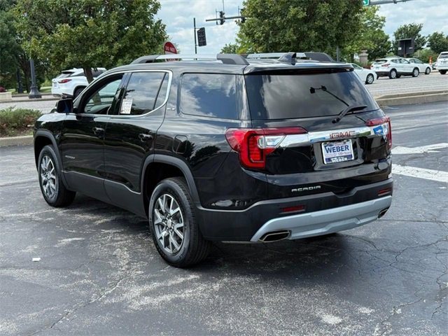 2023 Gmc Acadia SLE photo 3