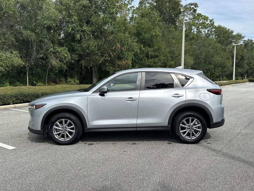 2022 Mazda CX-5 2.5 S Preferred photo 10