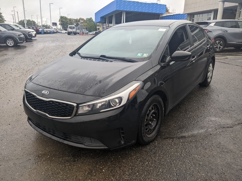 2017 Kia Forte LX Base photo 7
