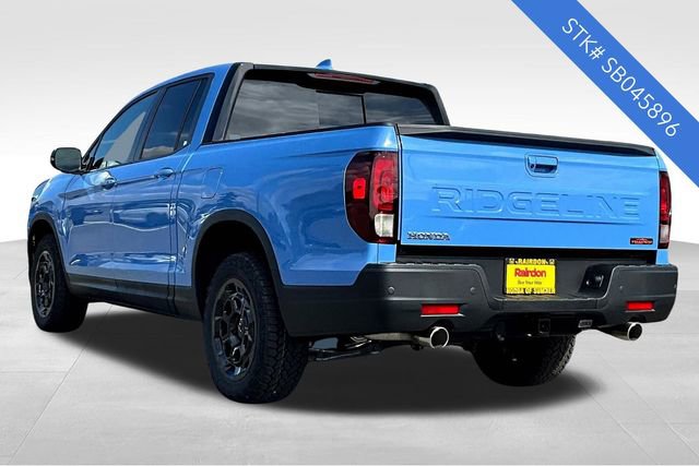 2025 Honda Ridgeline TrailSport photo 3