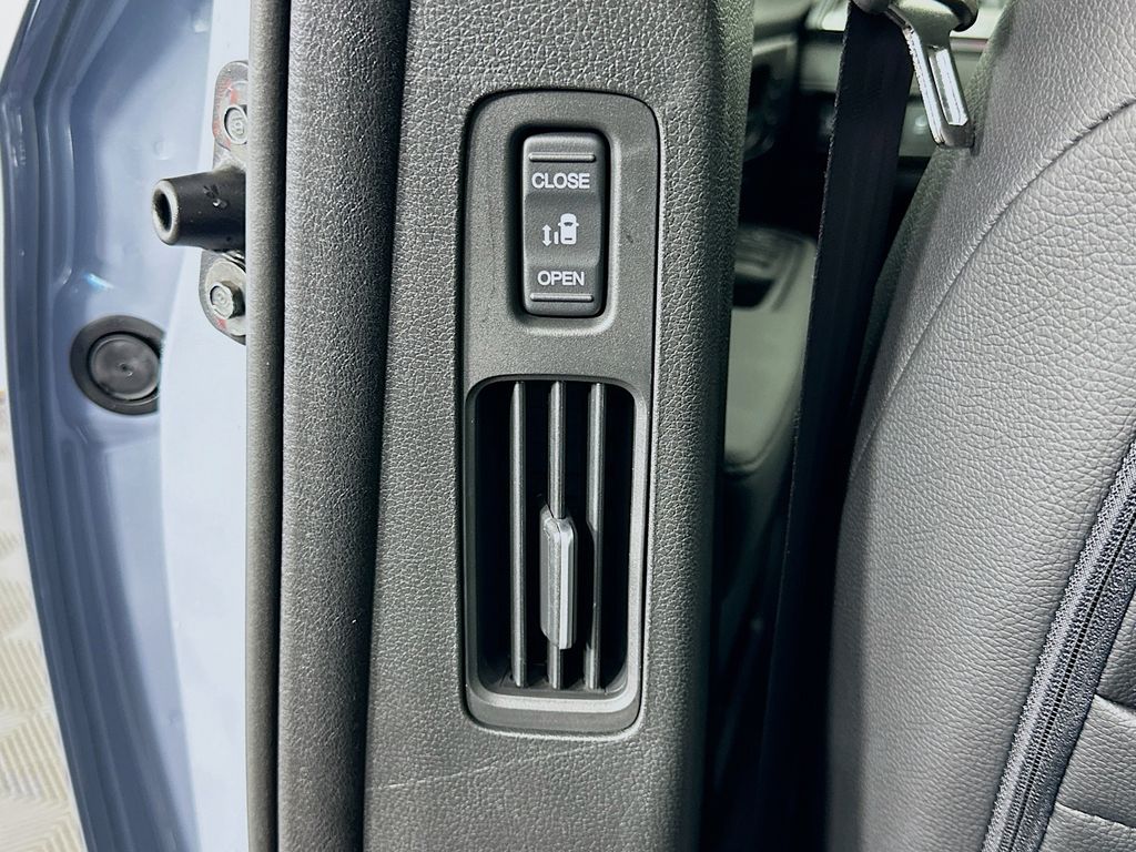 2026 Honda Odyssey Sport photo 15