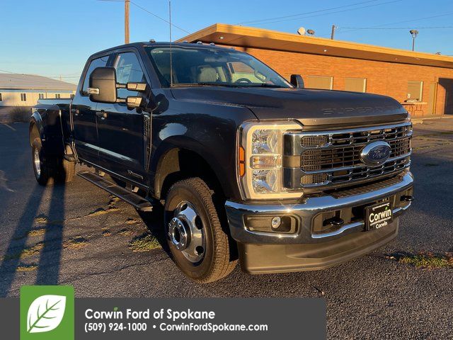 2026 Ford F-350 Super Duty XLT's photo
