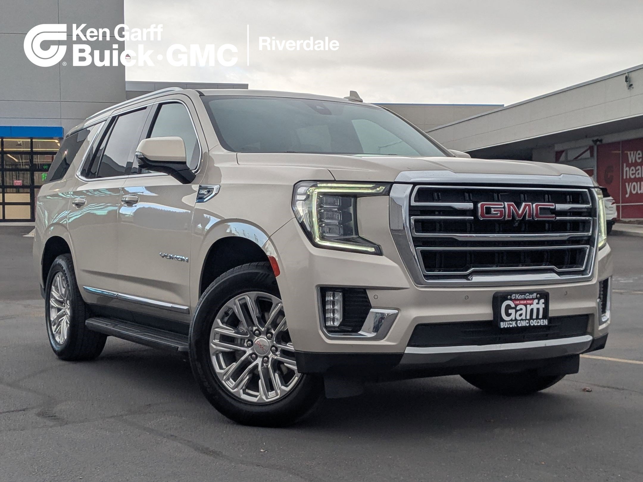 2021 GMC Yukon SLT's photo