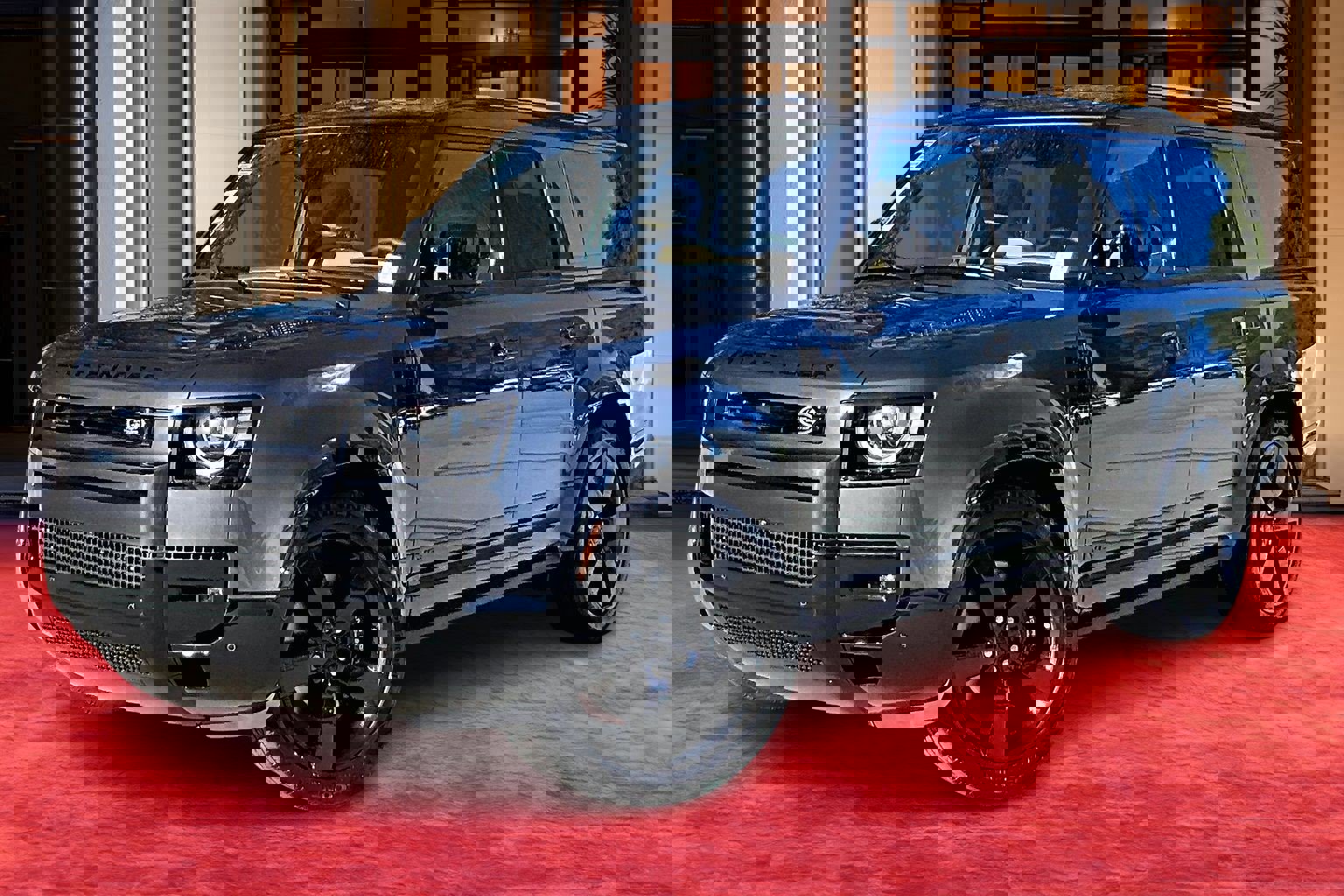 2026 Land Rover Defender V8's photo