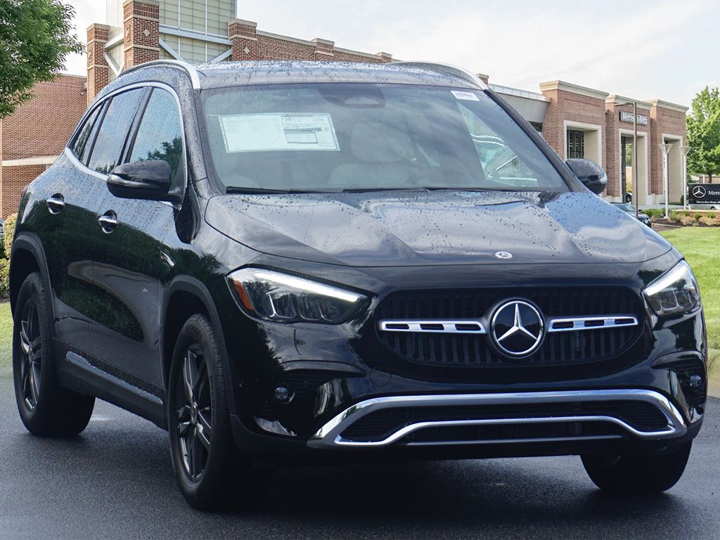 2026 Mercedes Benz GLA 250 photo 2