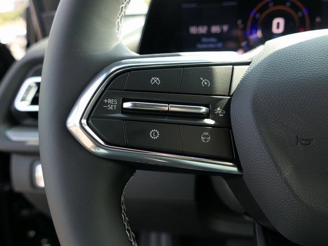 2026 Chevrolet Traverse photo 10