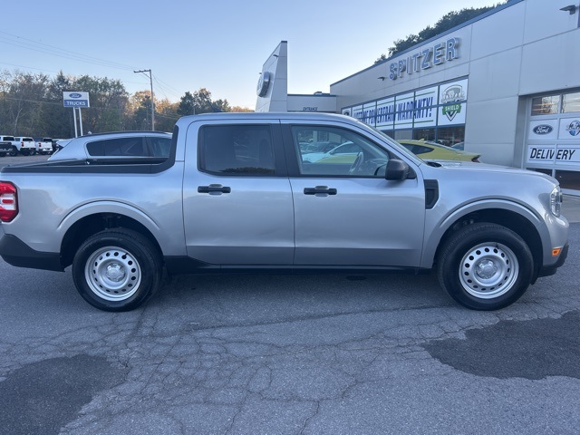 2022 Ford Maverick XL photo 3