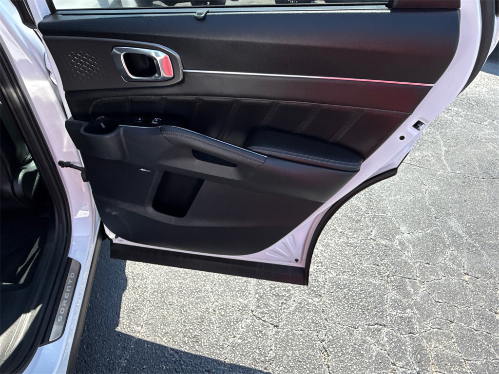 2023 Kia Sorento SX Prestige photo 15