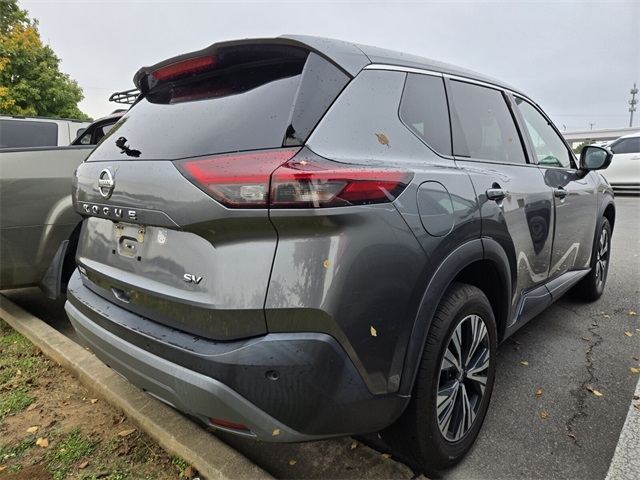2021 Nissan Rogue SV photo 3