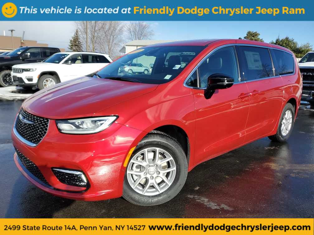 2026 Chrysler Pacifica Select's photo