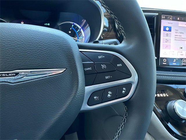 2022 Chrysler Pacifica Hybrid Limited photo 63