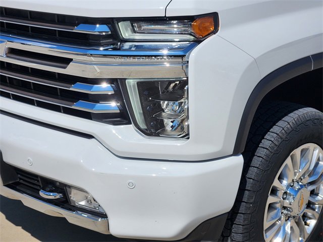 2023 Chevrolet Silverado 2500HD High Country photo 8